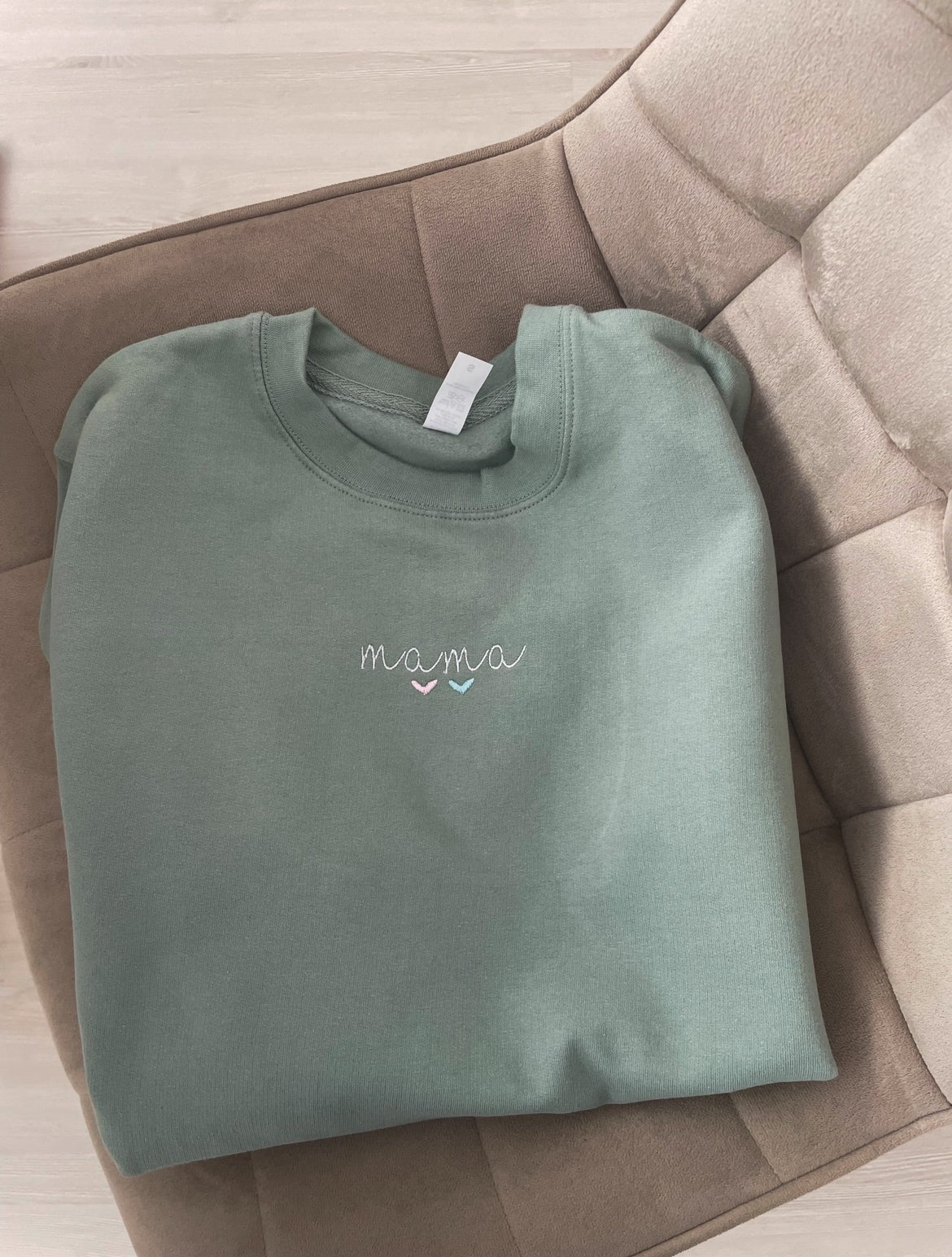 Mama Embroidered Sweatshirt